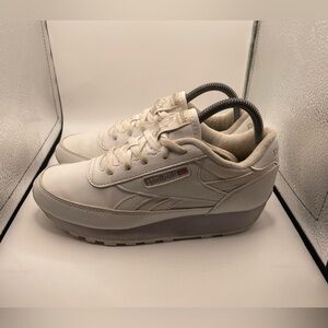 Reebok Classic Renaissance -White Platform Sneakers size 7
